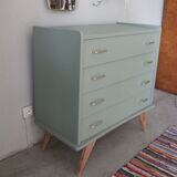 Vintage chest of drawers