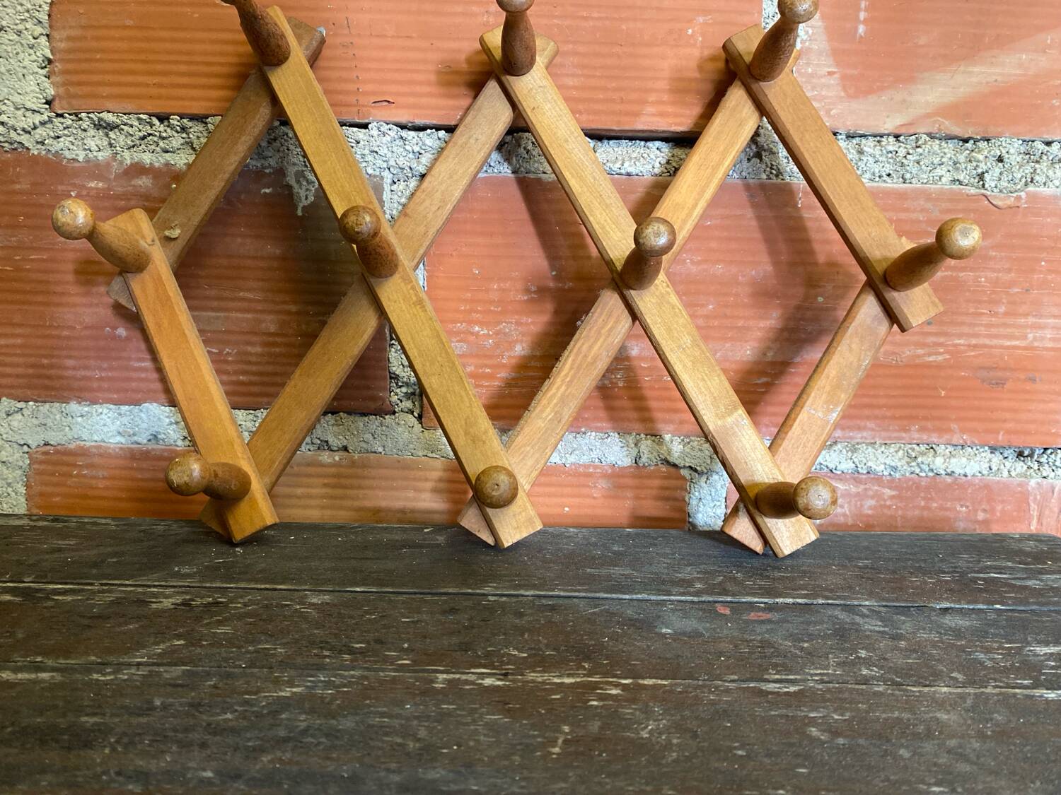 Vintage Wall-Mounted Extendable Coat Rack x10 Wooden Hooks