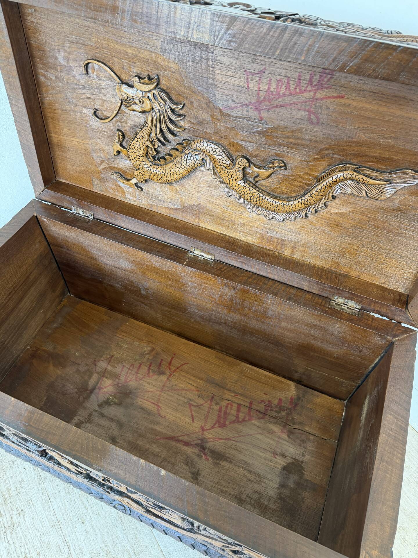 Antique Chinese Carved Export Chest – Dragon, Phoenix & Landscape Deco