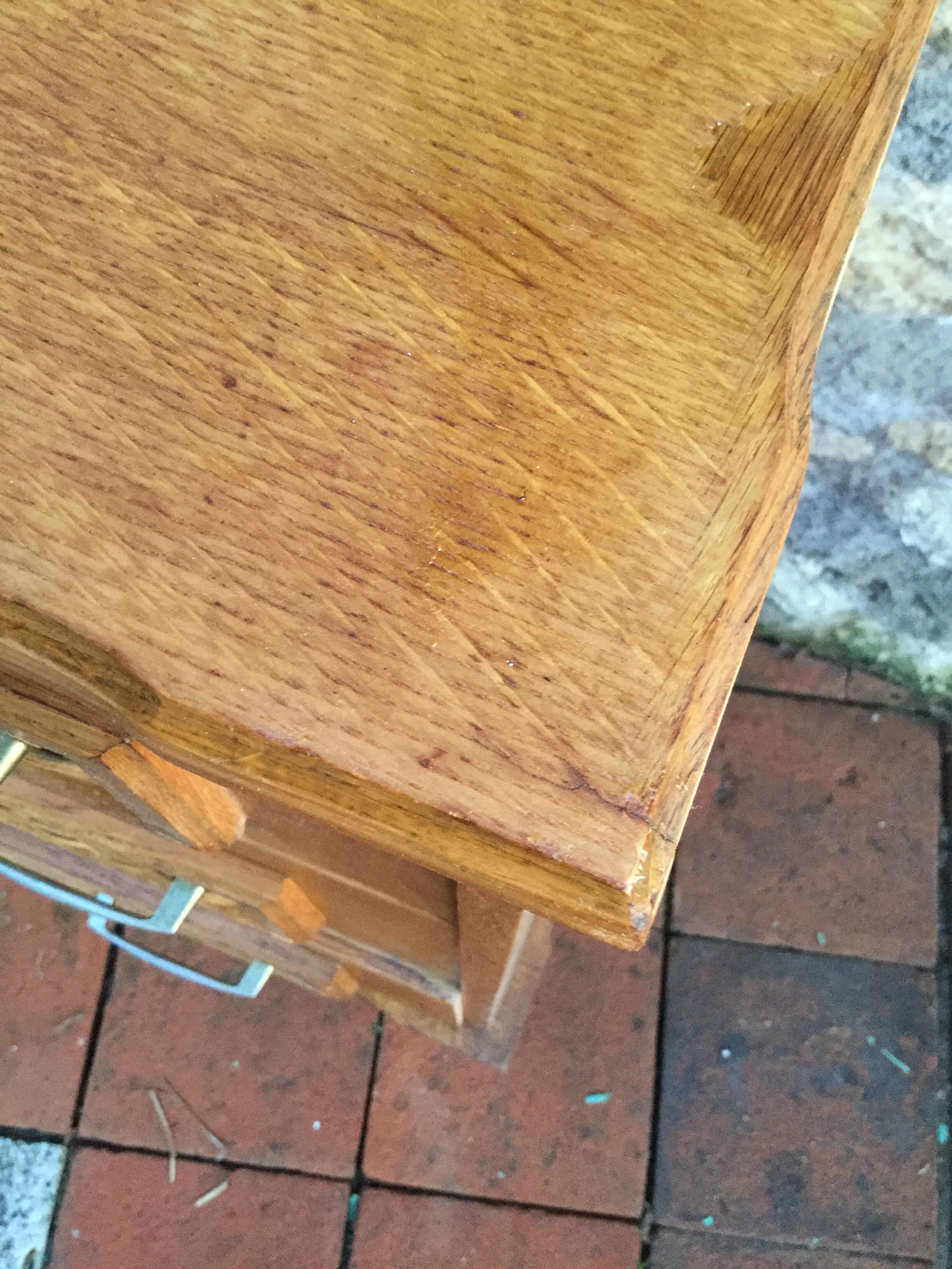 Commode vintage en rotin renovée