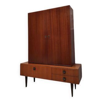 Teak veneer sideboard, mid-20th century