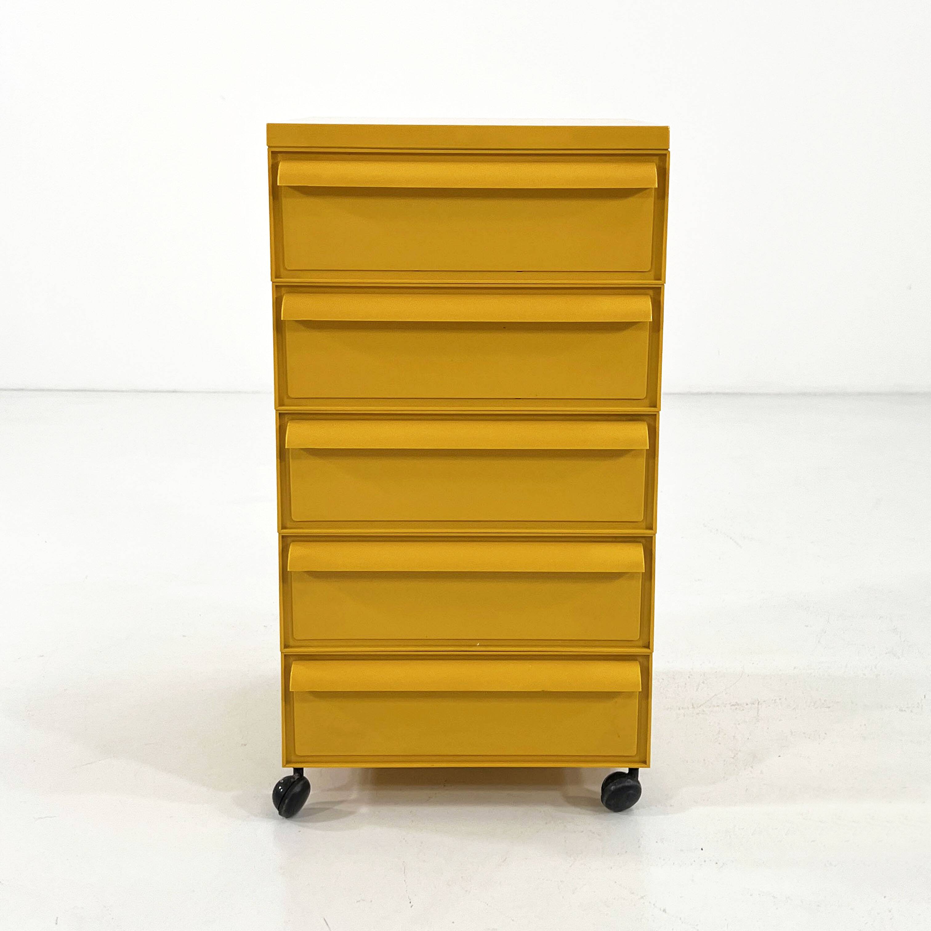 Chest of drawers with 5 drawers model "4601" by Simon Fussell for Kartell, 1970