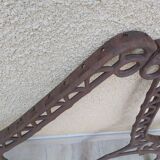 Pair of cast iron bench legs