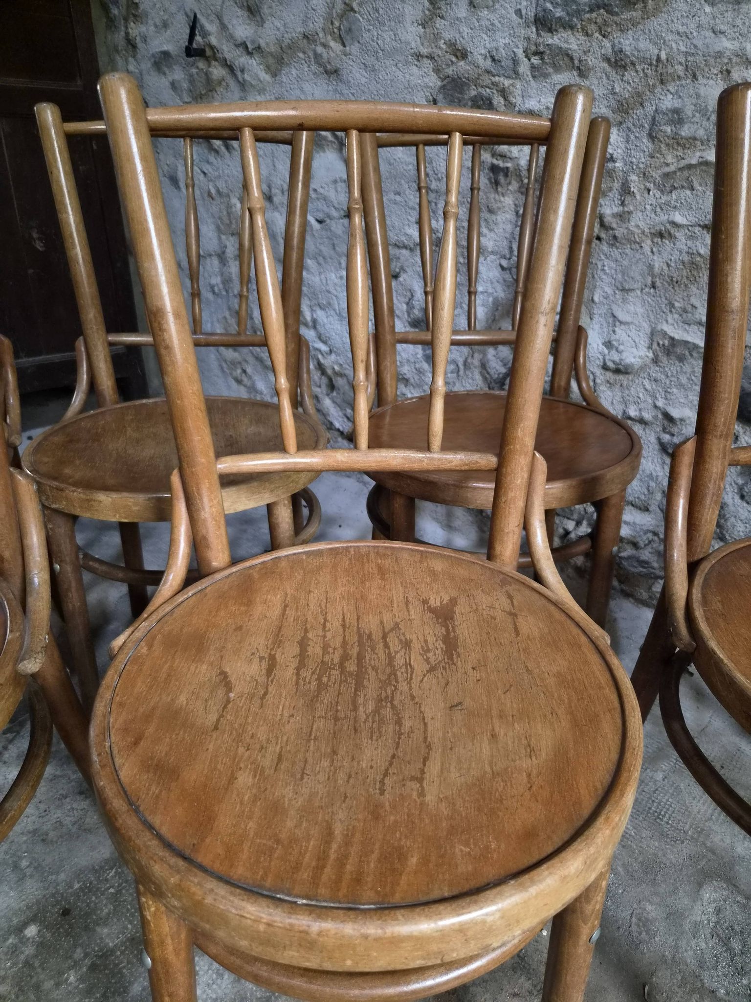 Set of 6 Fischel bentwood bistro chairs, Czechoslovakia, circa 1930–1950.