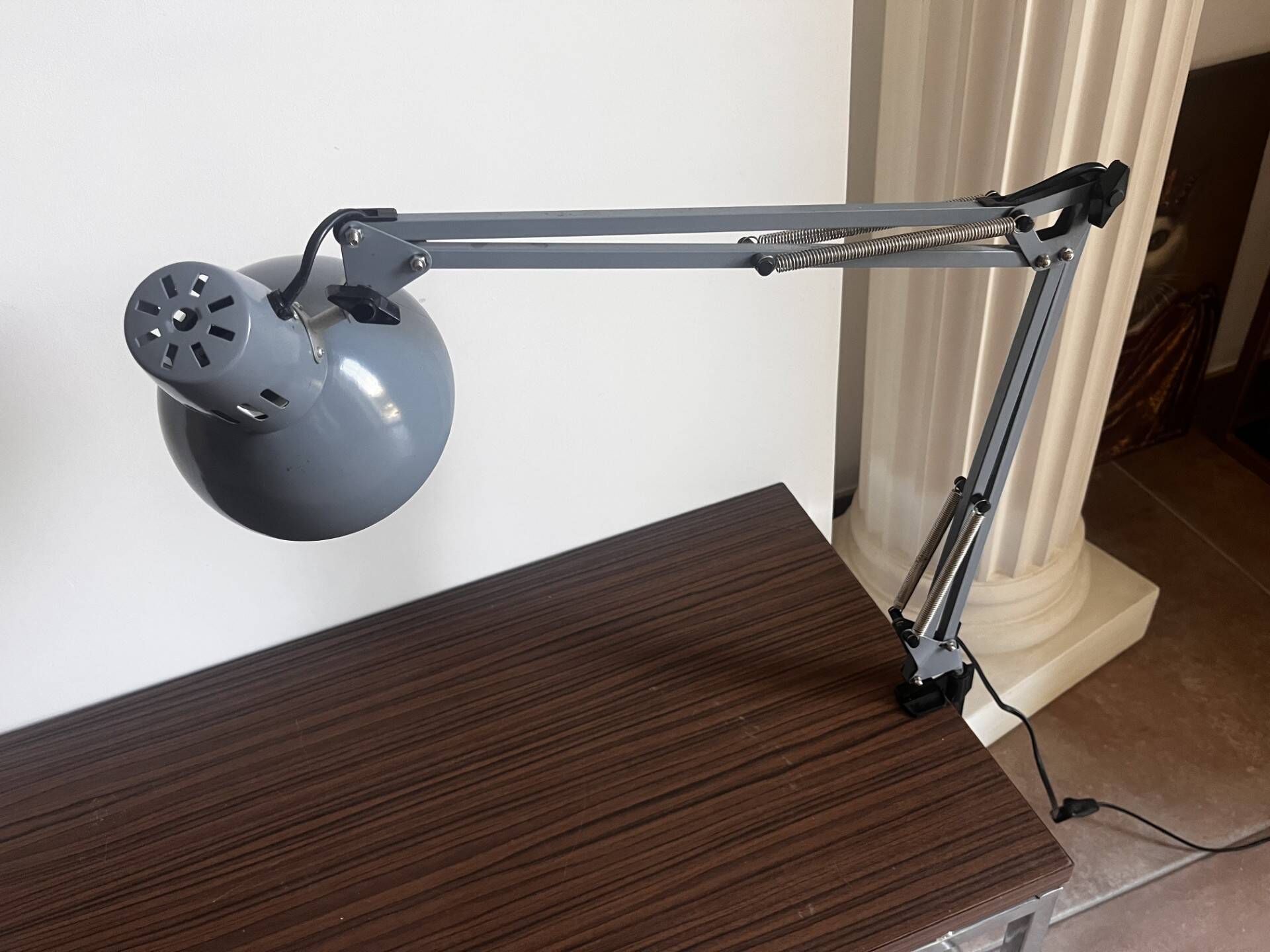 Architect's lamp