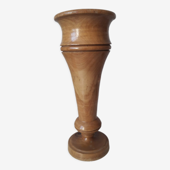 Olive wood vase turned