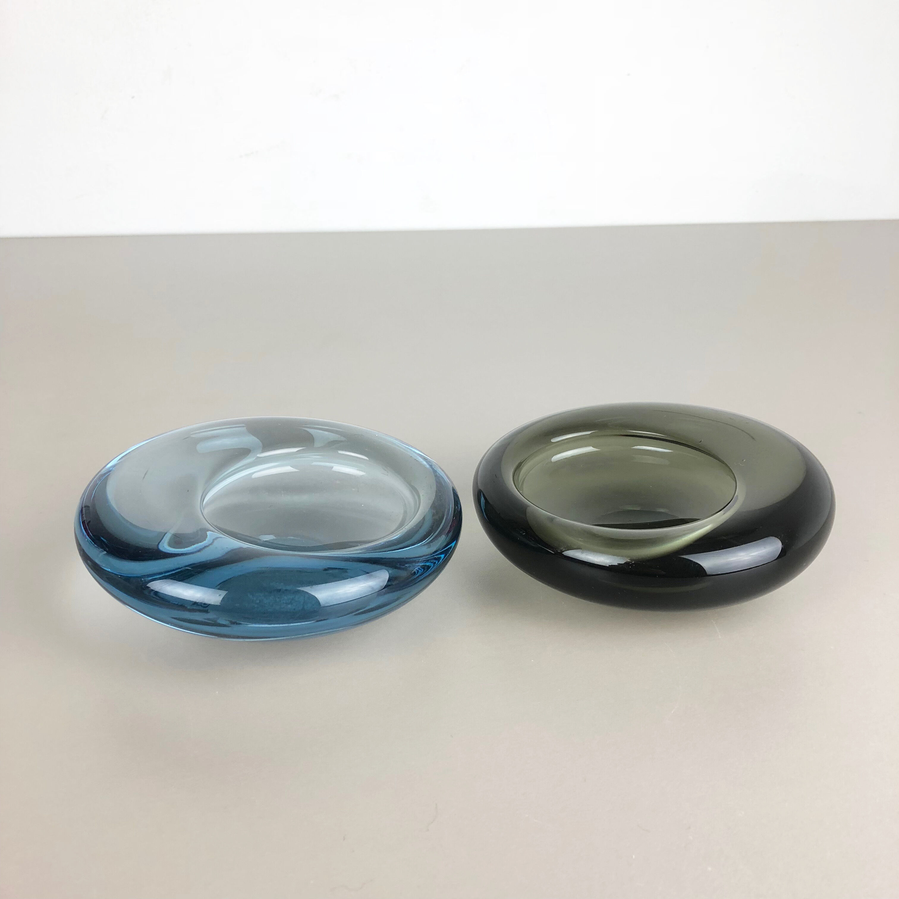 Set of 2 Glass Shell Bowl Elements by Per Lutken for Holmegaard, Denmark, 1960s