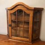 Display case to be installed or hung