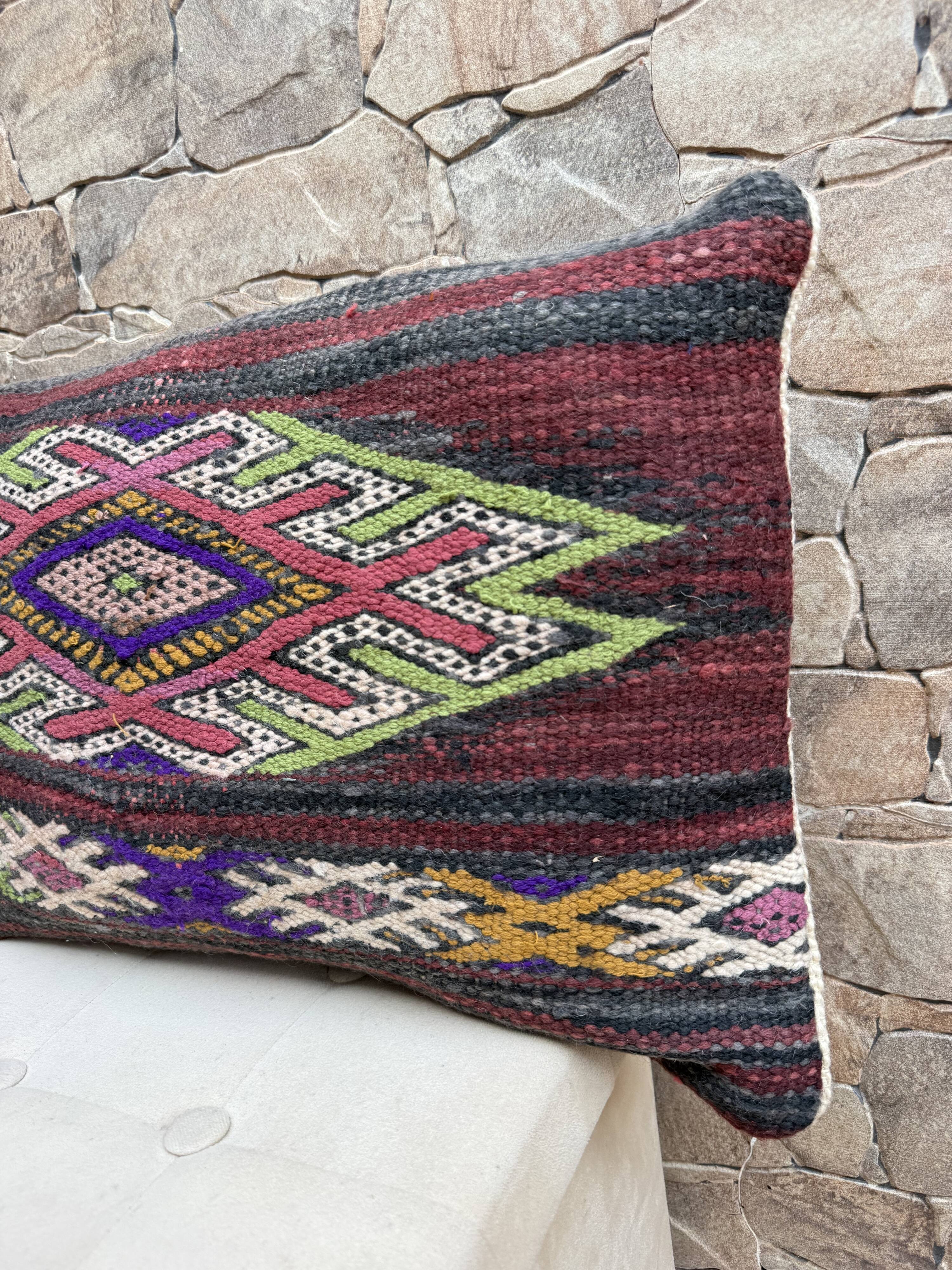 Vintage Moroccan Berber wool cushion cover