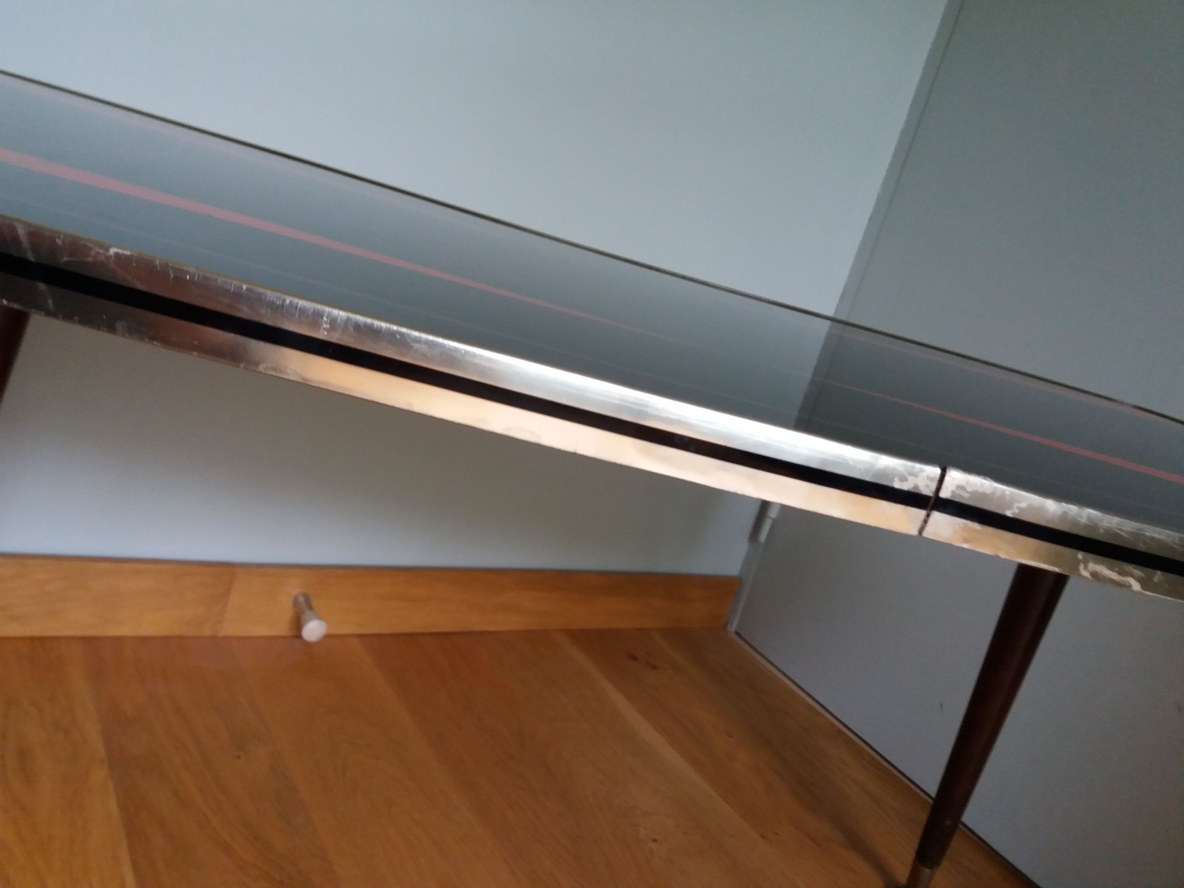 Coffee table formica tapered compass legs