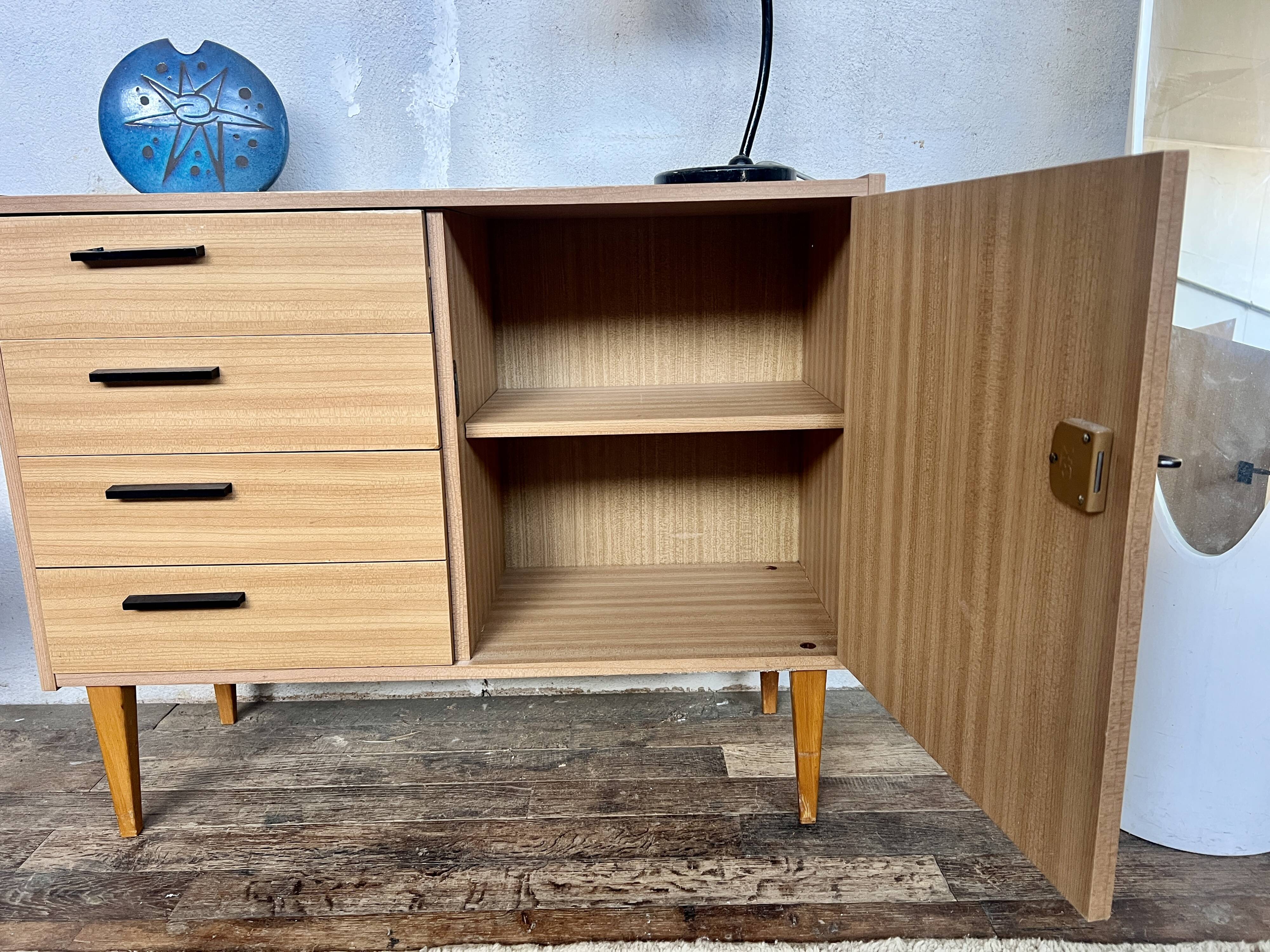 Vintage Formica TV/Hifi Cabinet Sideboard FREE DELIVERY