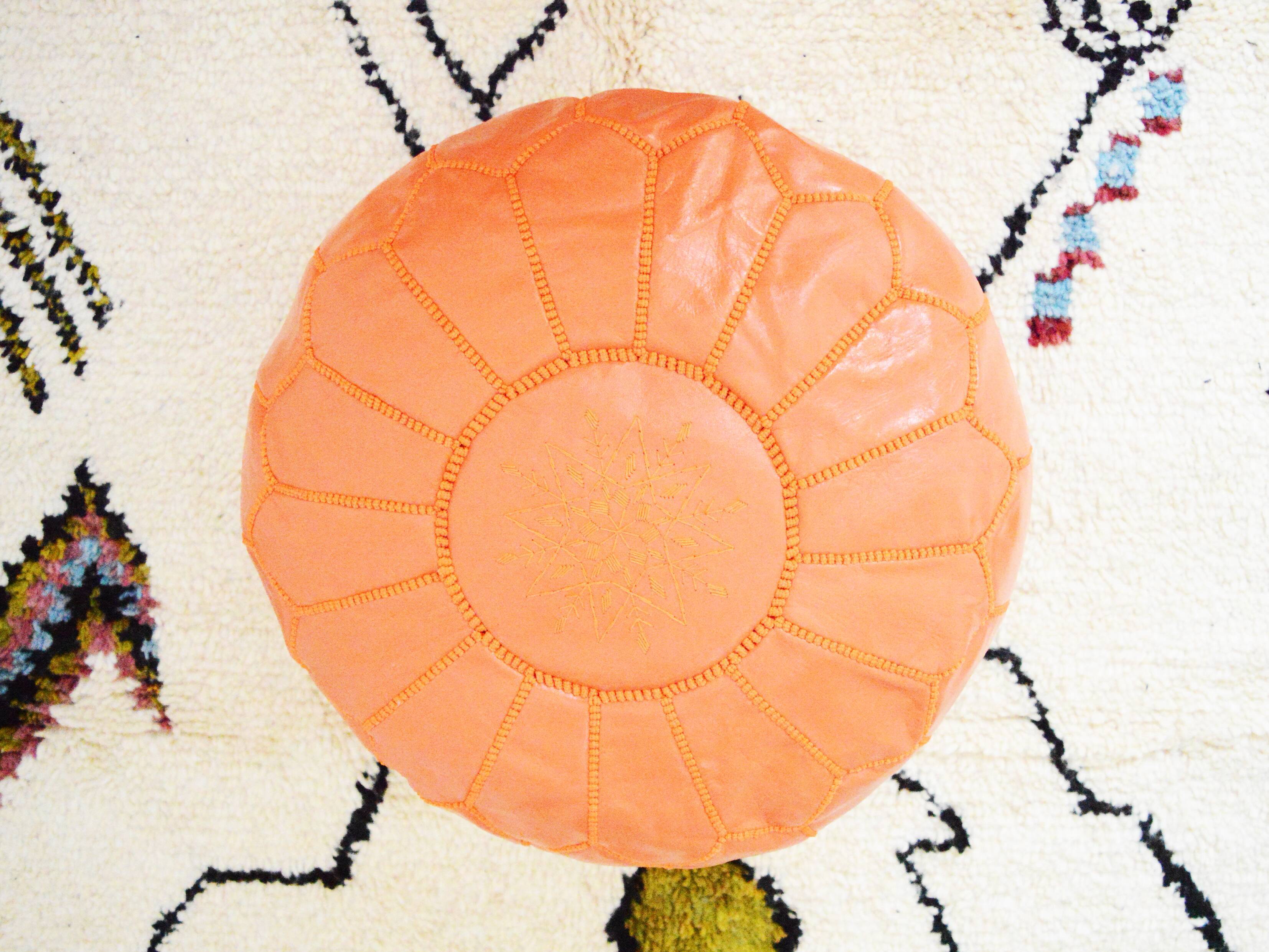Pouf marocain en cuir