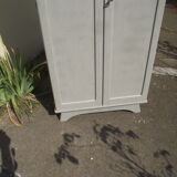 Parisian wardrobe from the 1950s