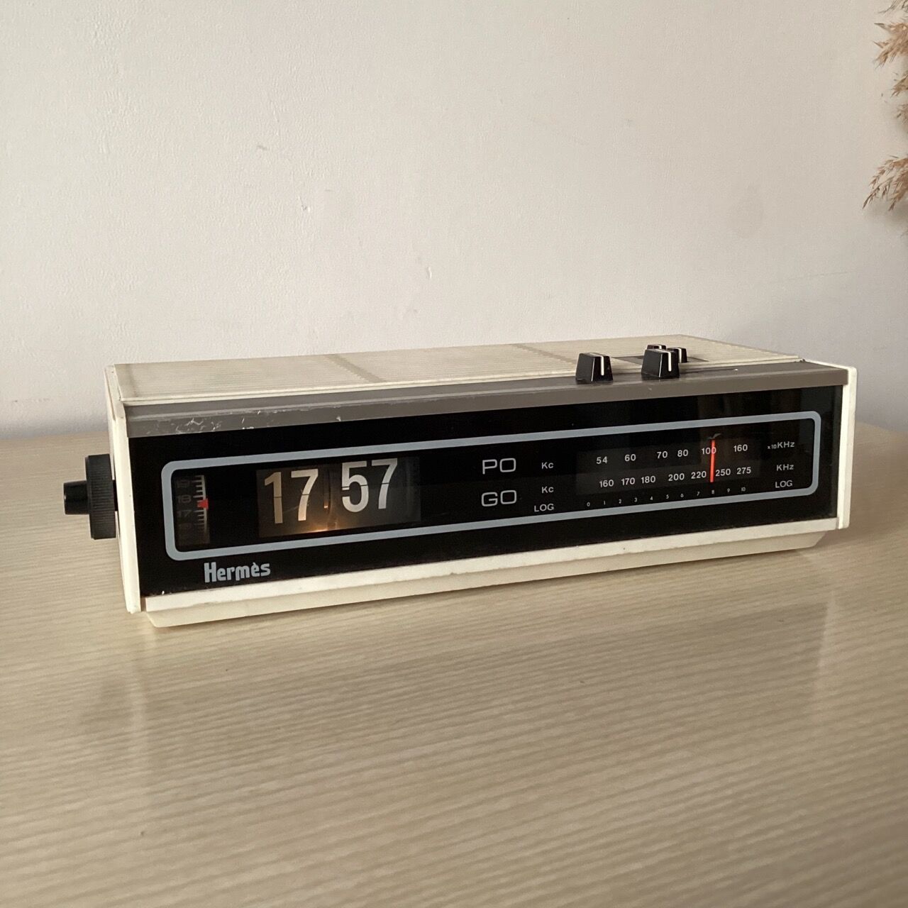 Hermès Alarm Clock Radio