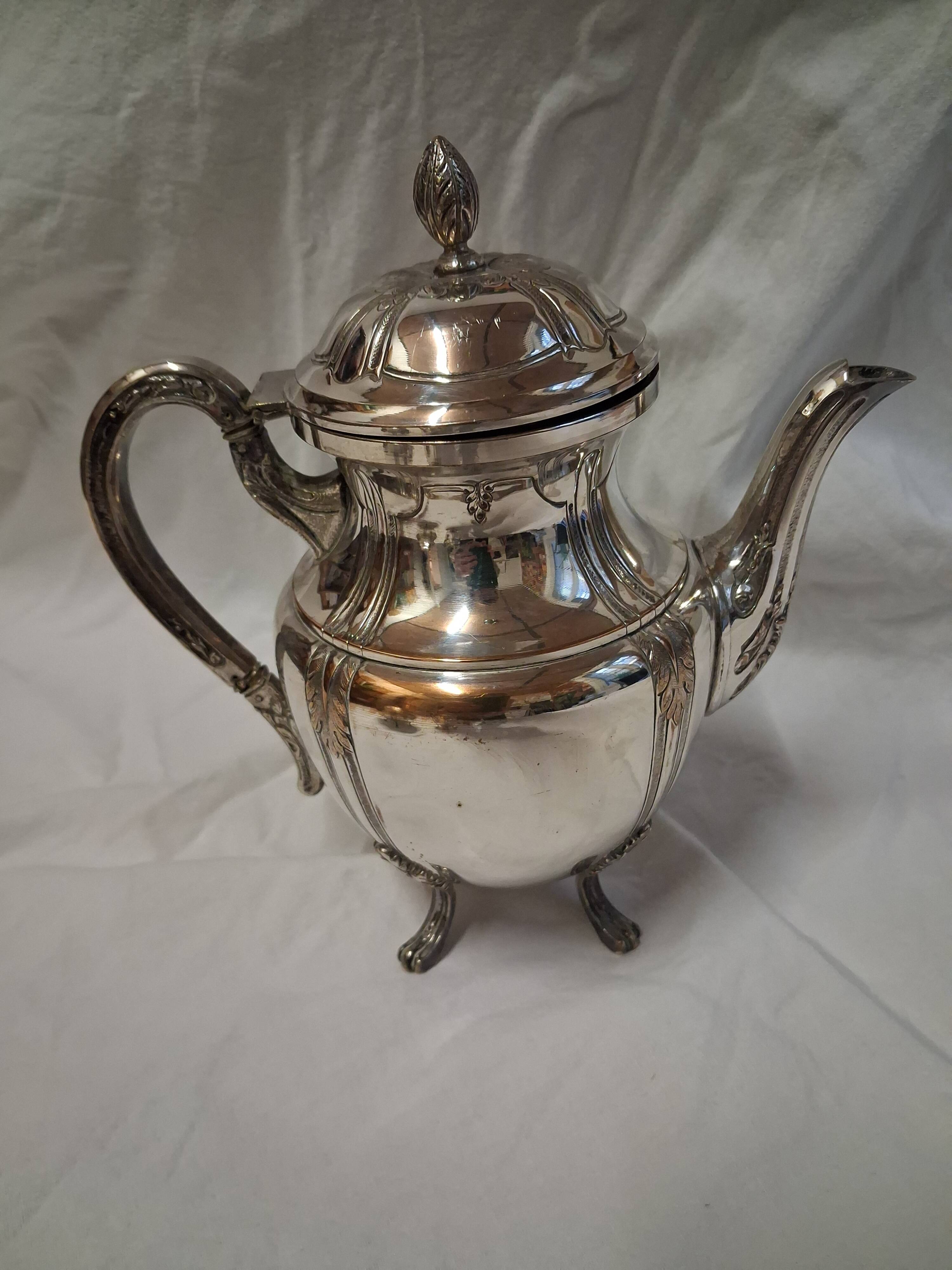 3-piece silver-plated metal coffee set