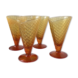 Coupe à glace en forme de cornet vintage