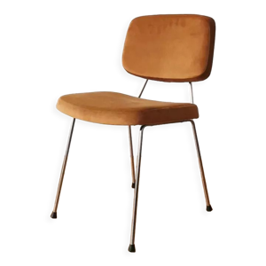 chaise CM196 de pierre