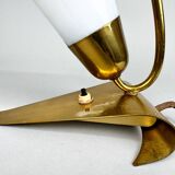 Lampe de table Art déco rare en laiton et verre laiteux, années 1930