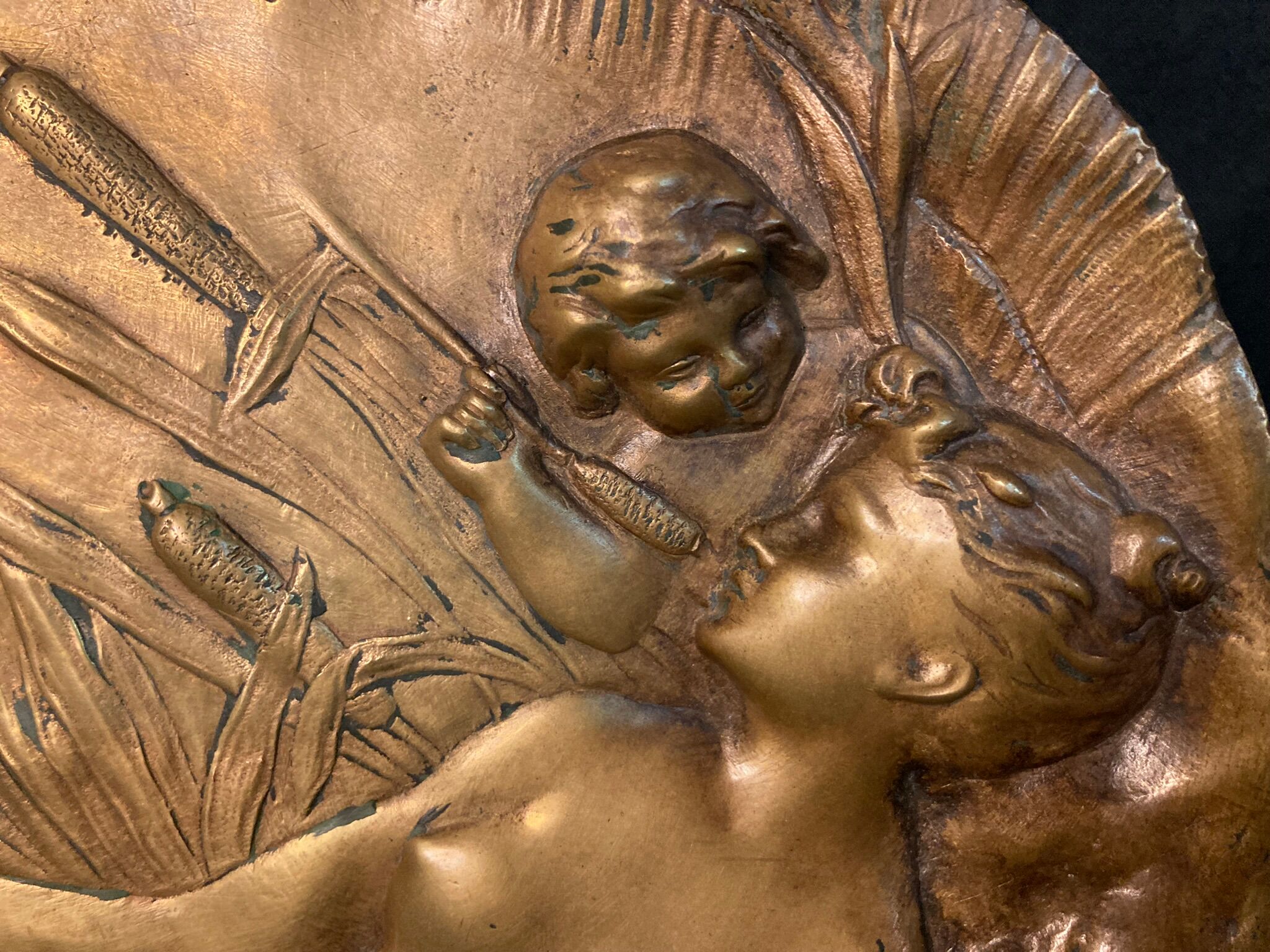 Bronze empty pocket of woman and child with reeds circa 1900