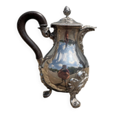 Silver coffee maker Paris