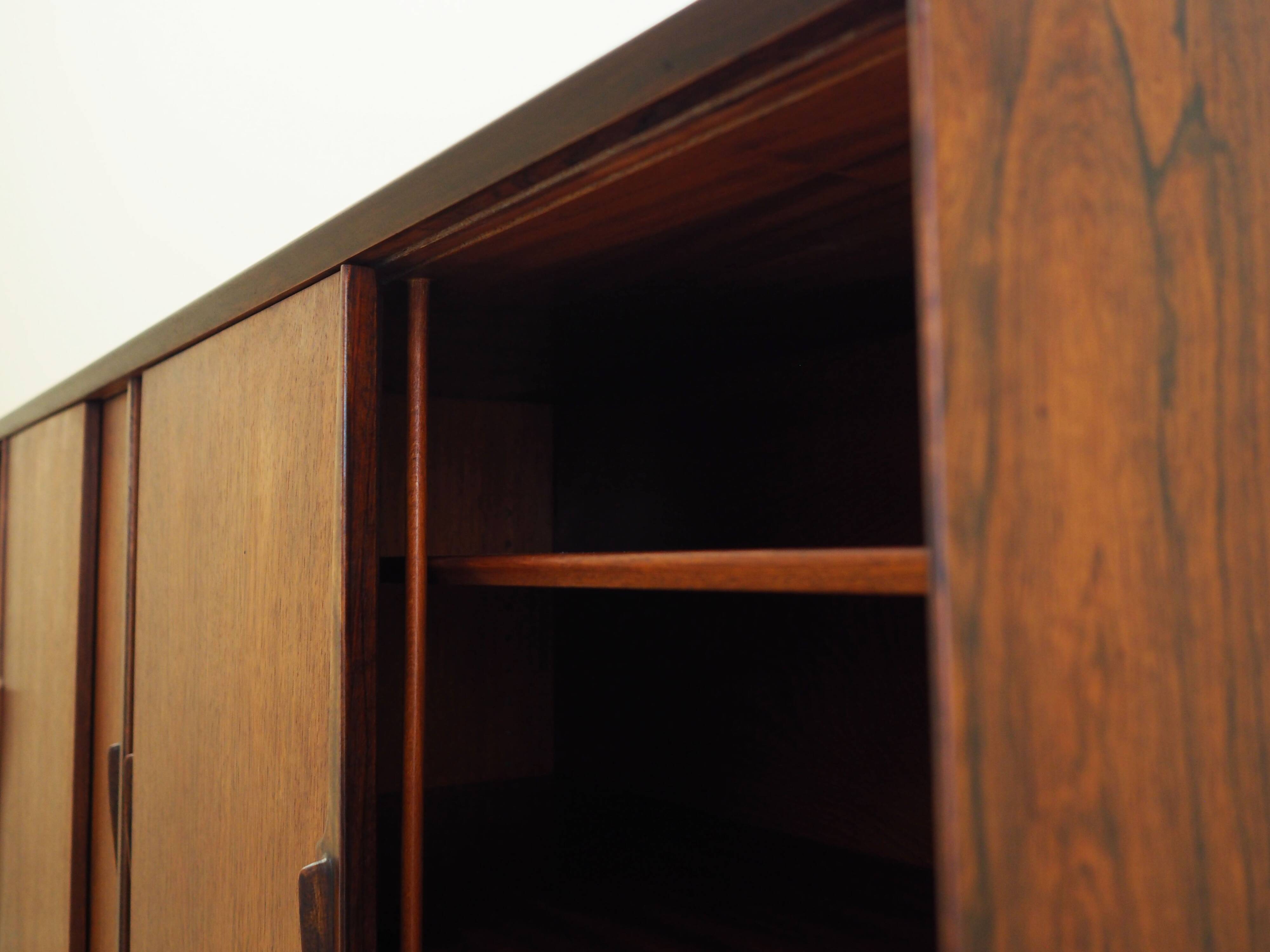 Enfilade en palissandre, design danois, années 1970, fabricant : Omann Jun