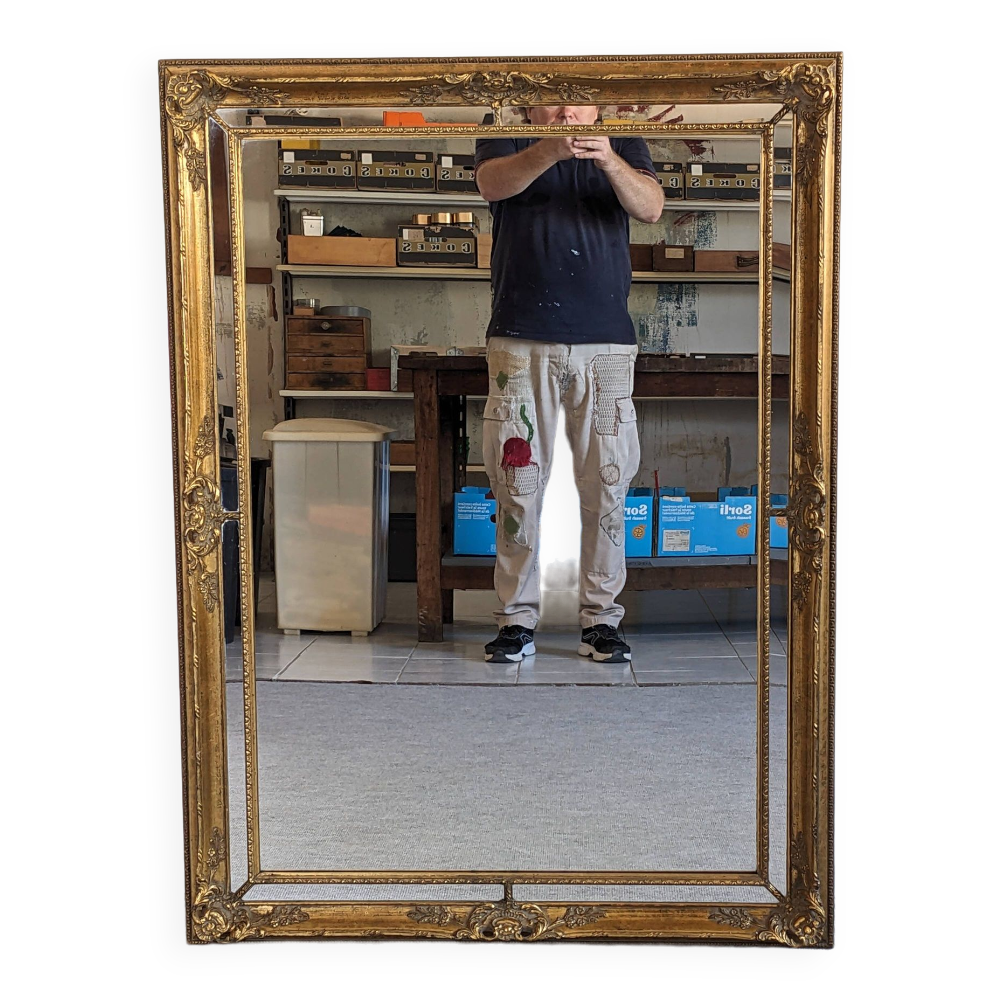 Louis XV style beaded mirror in gilded wood 115x85 cm
