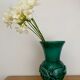 Vase vintage art déco en céramique verte