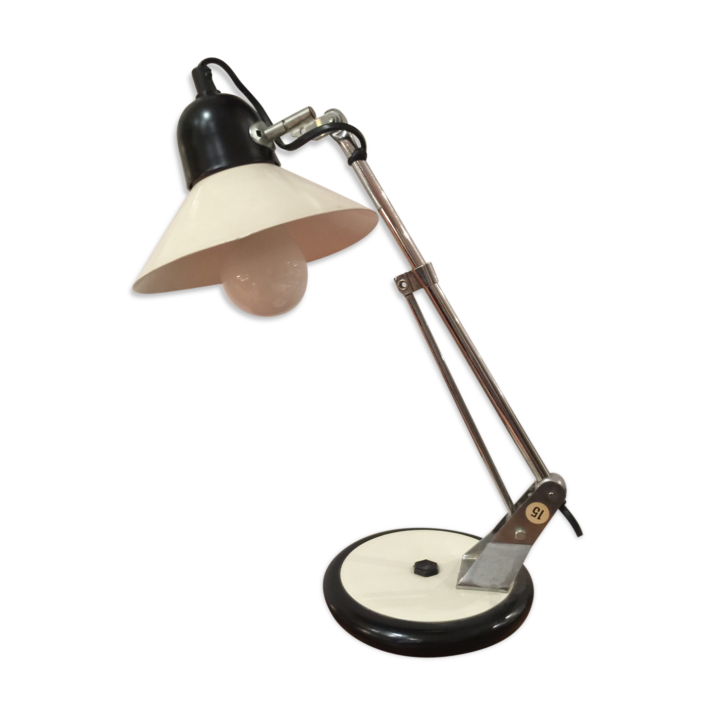 Year 60 articulated desk lamp