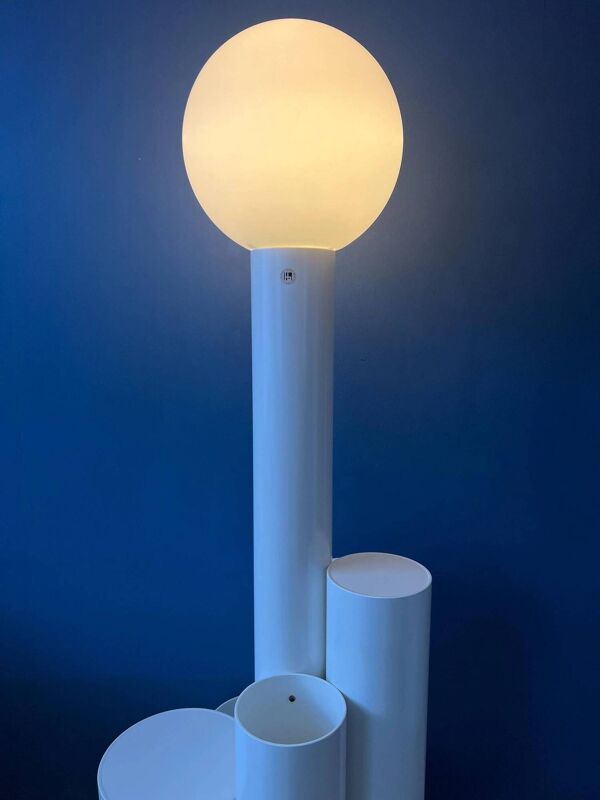 Lampadaire blanc « Close Encounter » et porte-plantes par Kerst Koopman