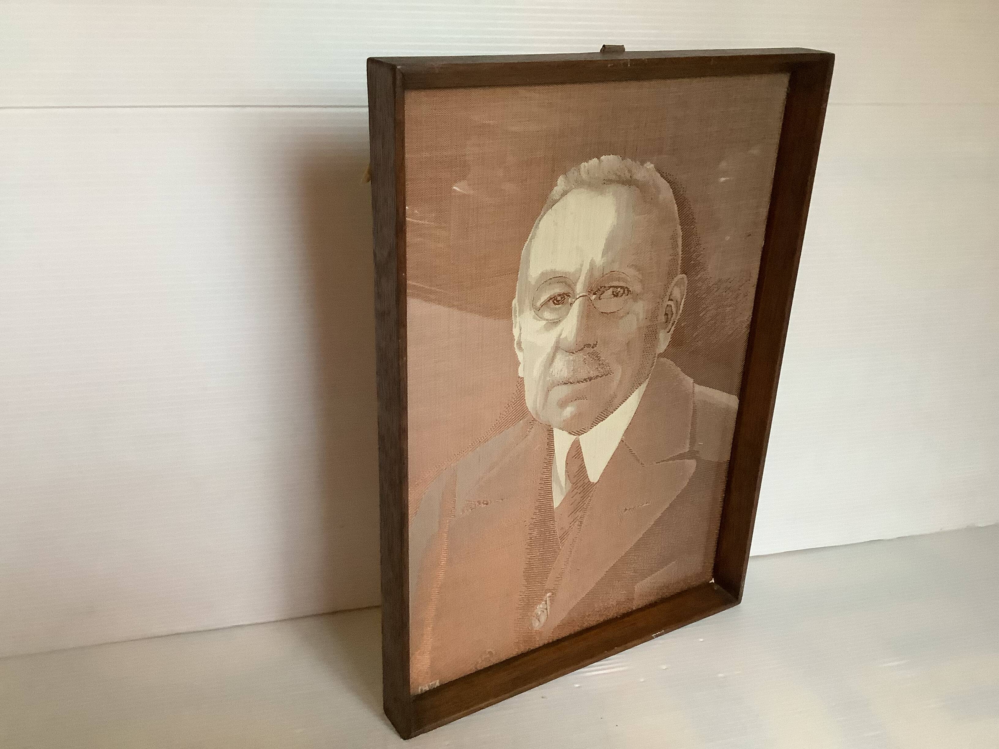 Portrait of a man in a suit Anseele Edouard