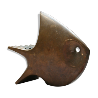 Cendrier en laiton moderniste zoomorphe, forme de poisson, années 60