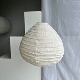 Suspension in rattan and natural japanese linen in the shape of a drop