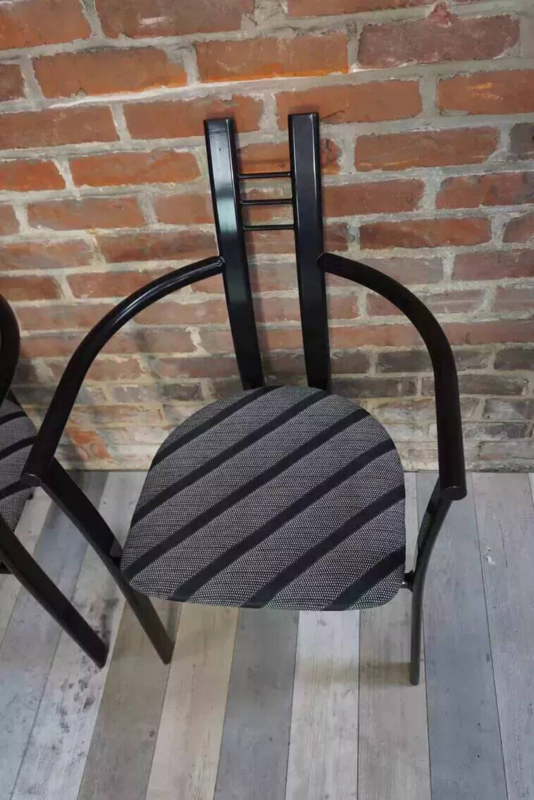 Set of 4 Italian design armchairs from the 80s