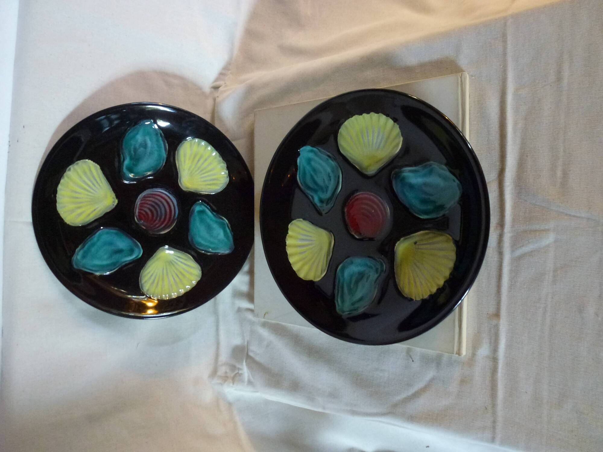 Pair of shell plates