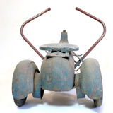 Amazing cyclo rower from the 40s-50s.