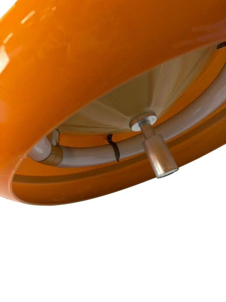 Suspension vintage orange space age UFO