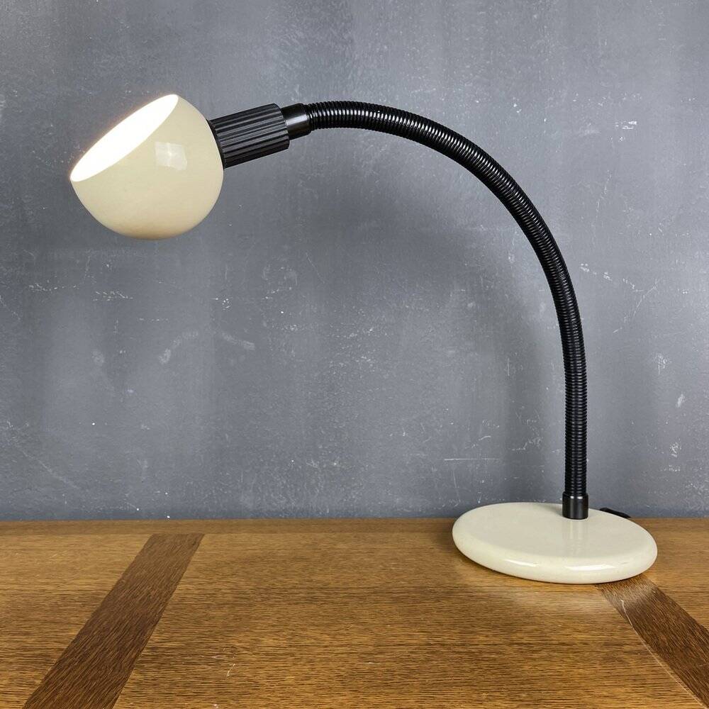 Beige vintage desk lamp, Italy, 1980s