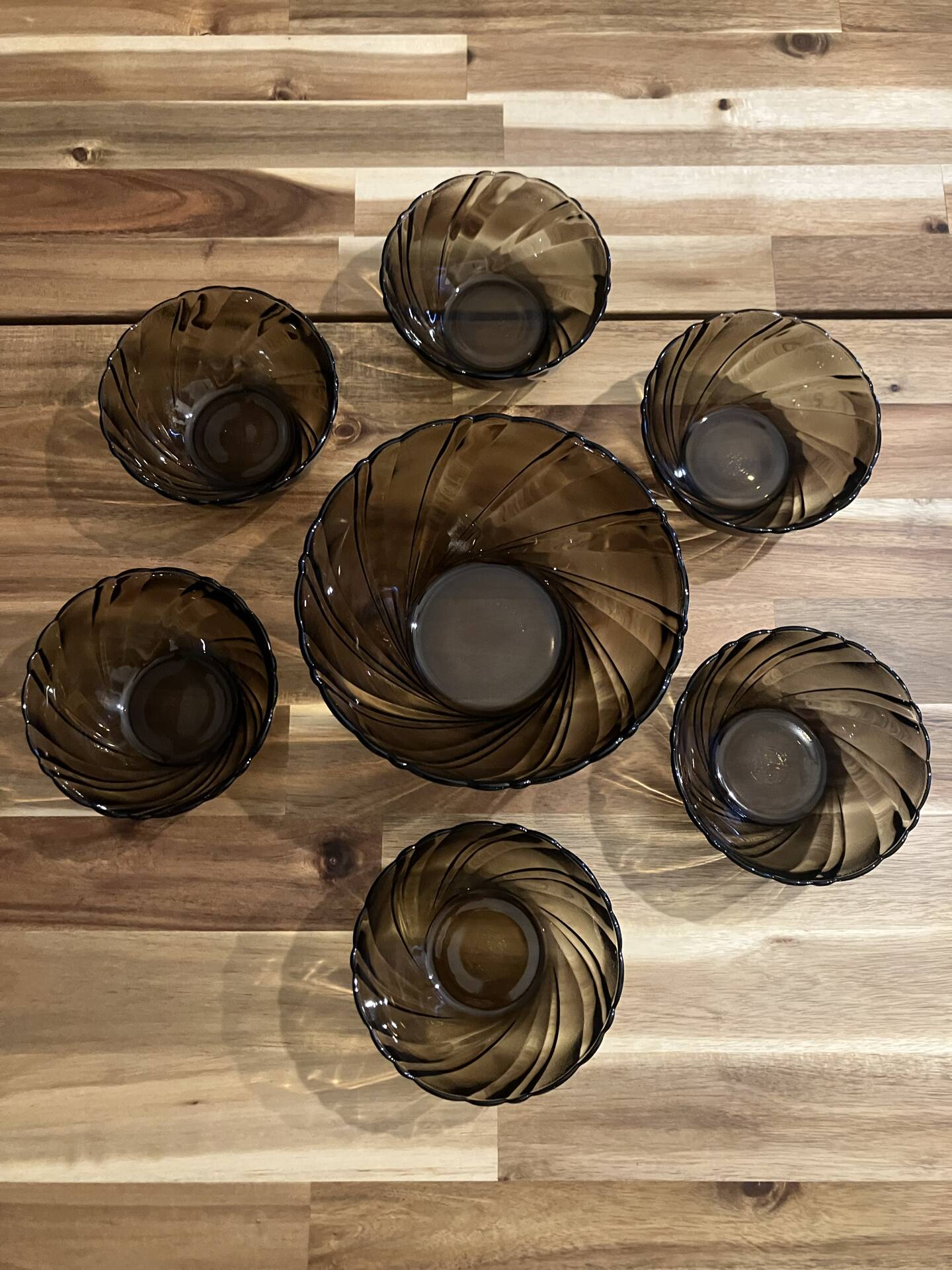 6 bowls + 1 large Duralex salad bowl beautiful Creole smoked glass