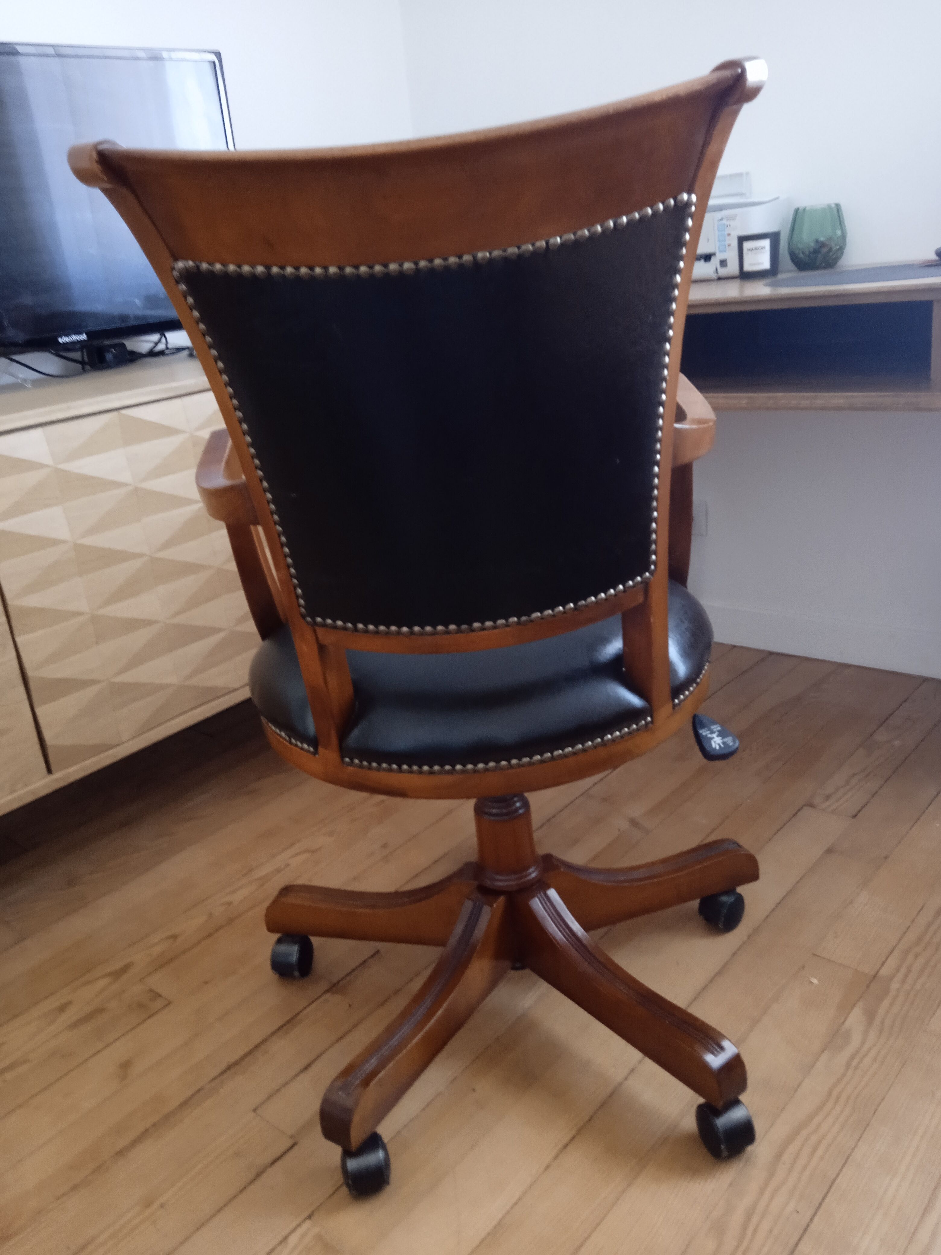 Office chair