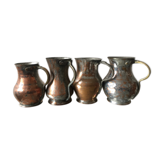 4 pichets turcs en cuivre antiques Art islamique