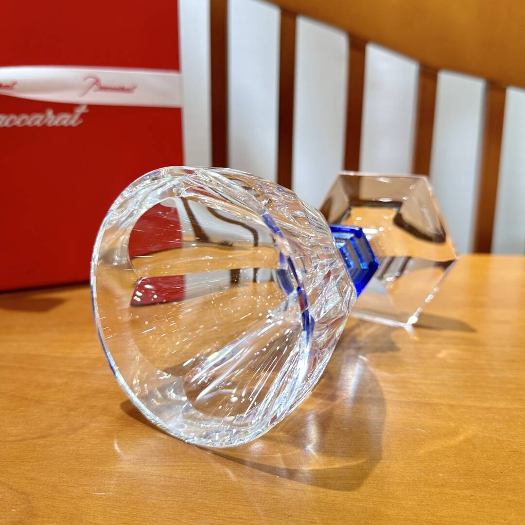 Baccarat Harcourt Blue Button Wine Glass