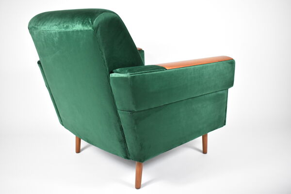 Fauteuil vintage en velours années 1960 restauré bouteille verte