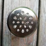 Sugar sprinkler in chisored glass