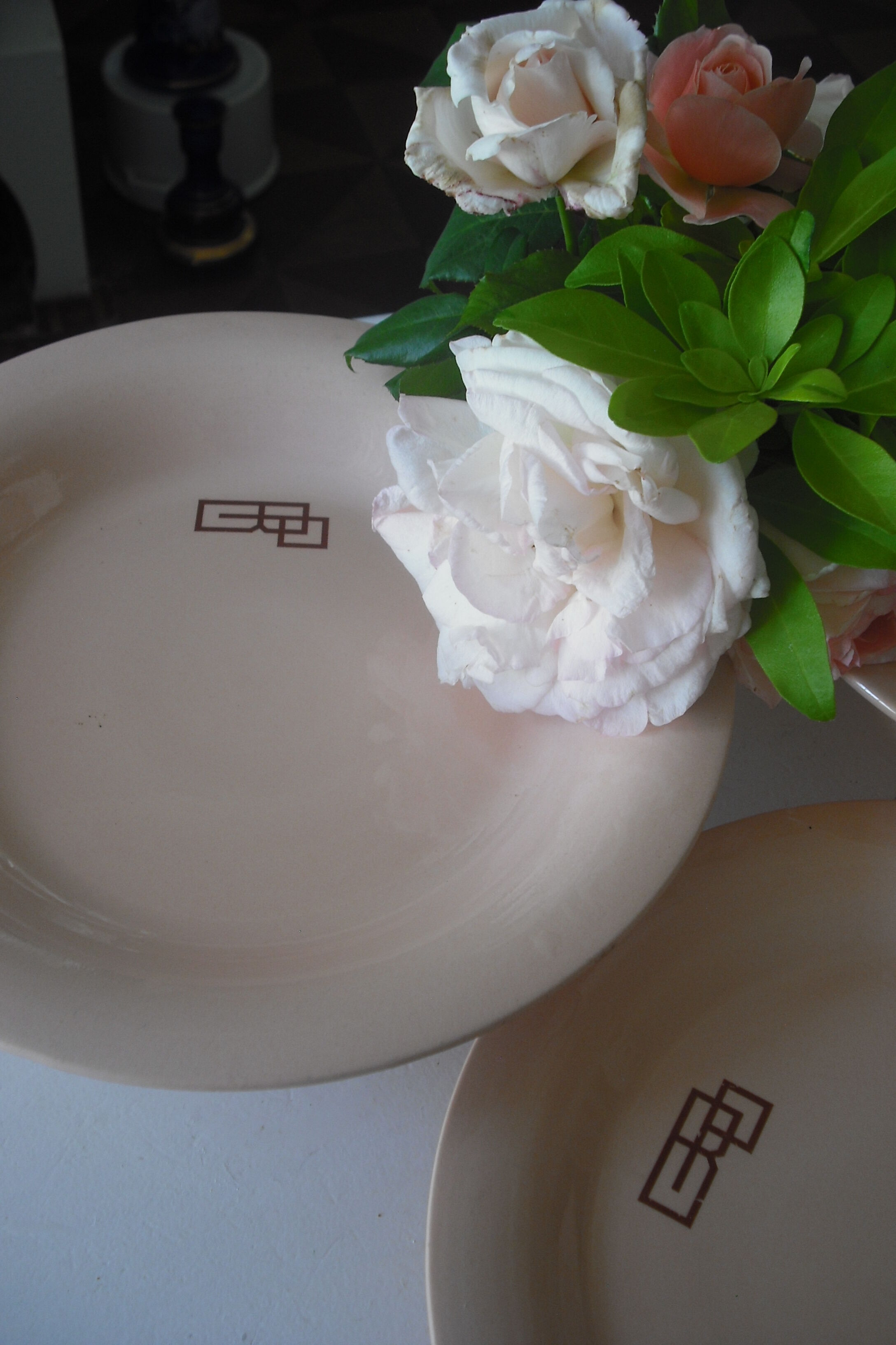 3 cake dishes on feet 7.5 top / 22 larg