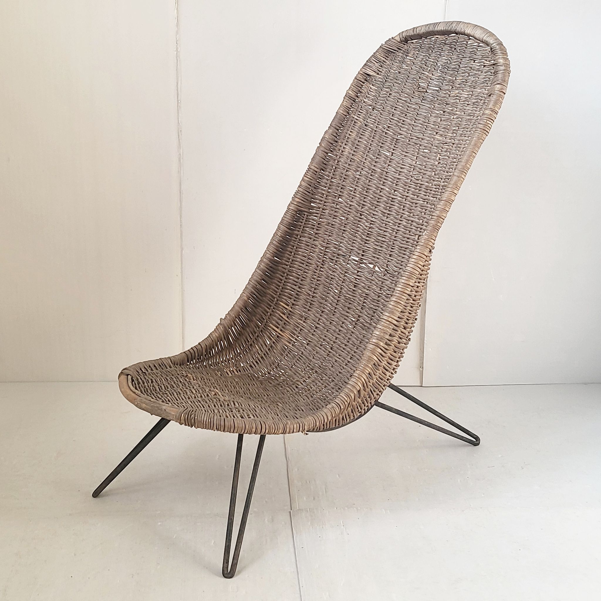 Fauteuil en rotin vintage 1950