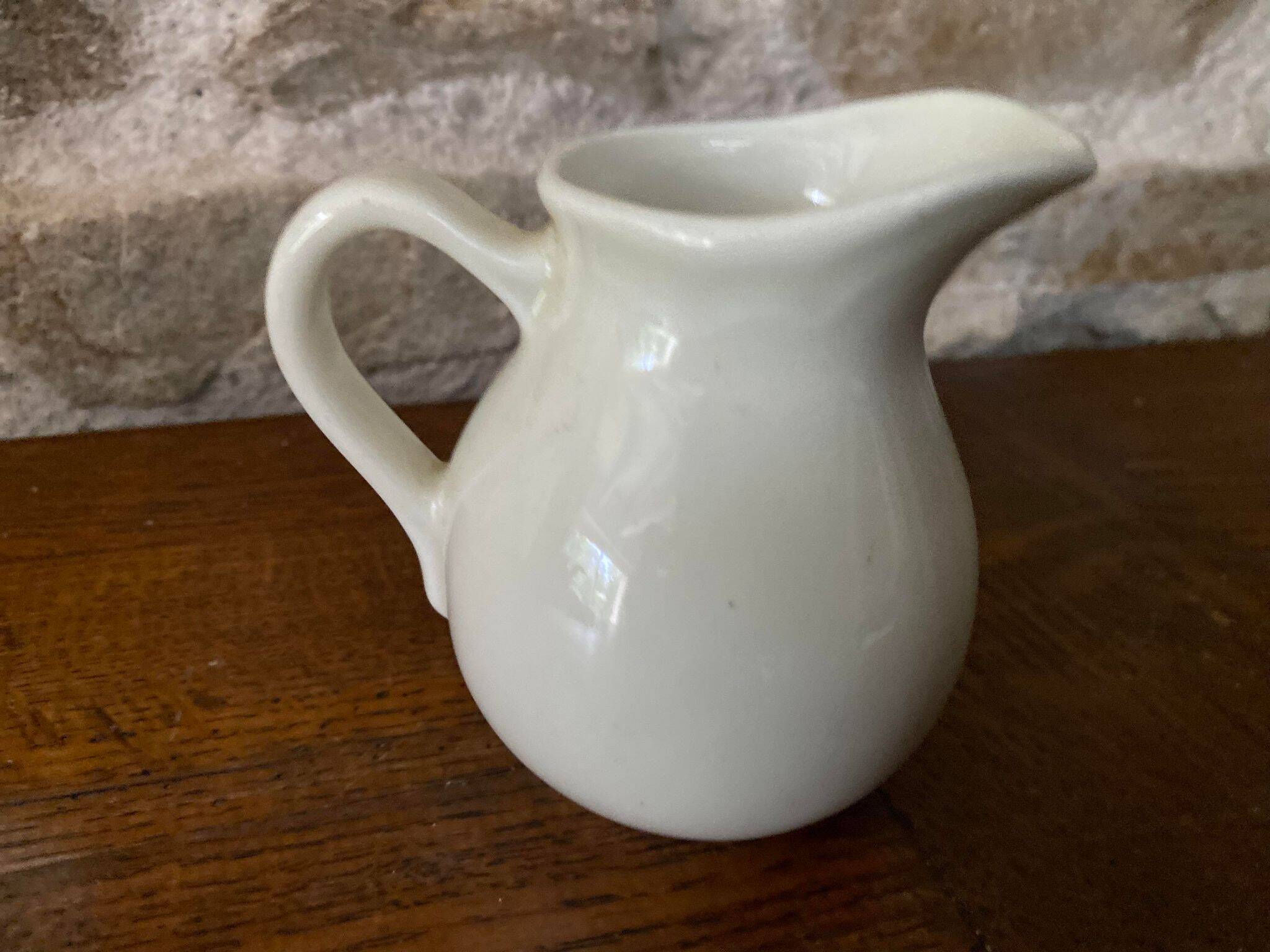 Small bistro milk jug in beige porcelain