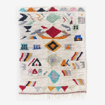 Boujaad ecru Berber rug with colorful patterns 263x185cm