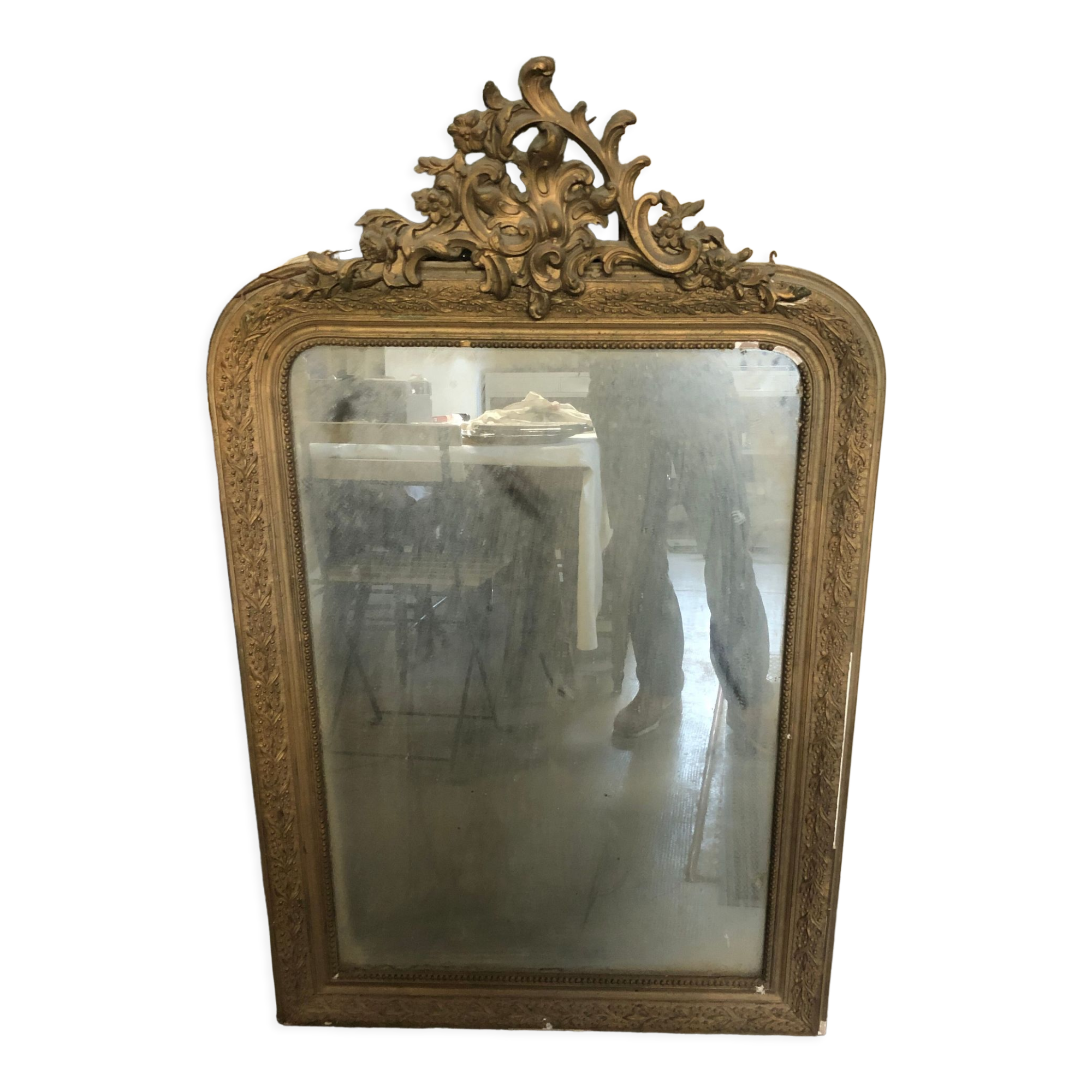Antique mirror with molding