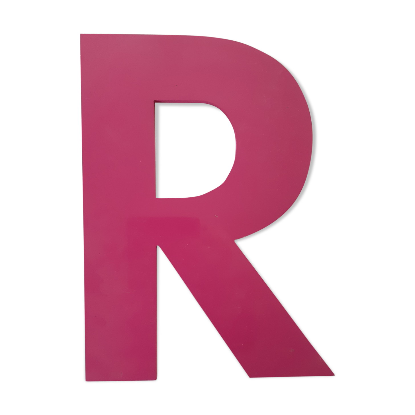 Pink letter r