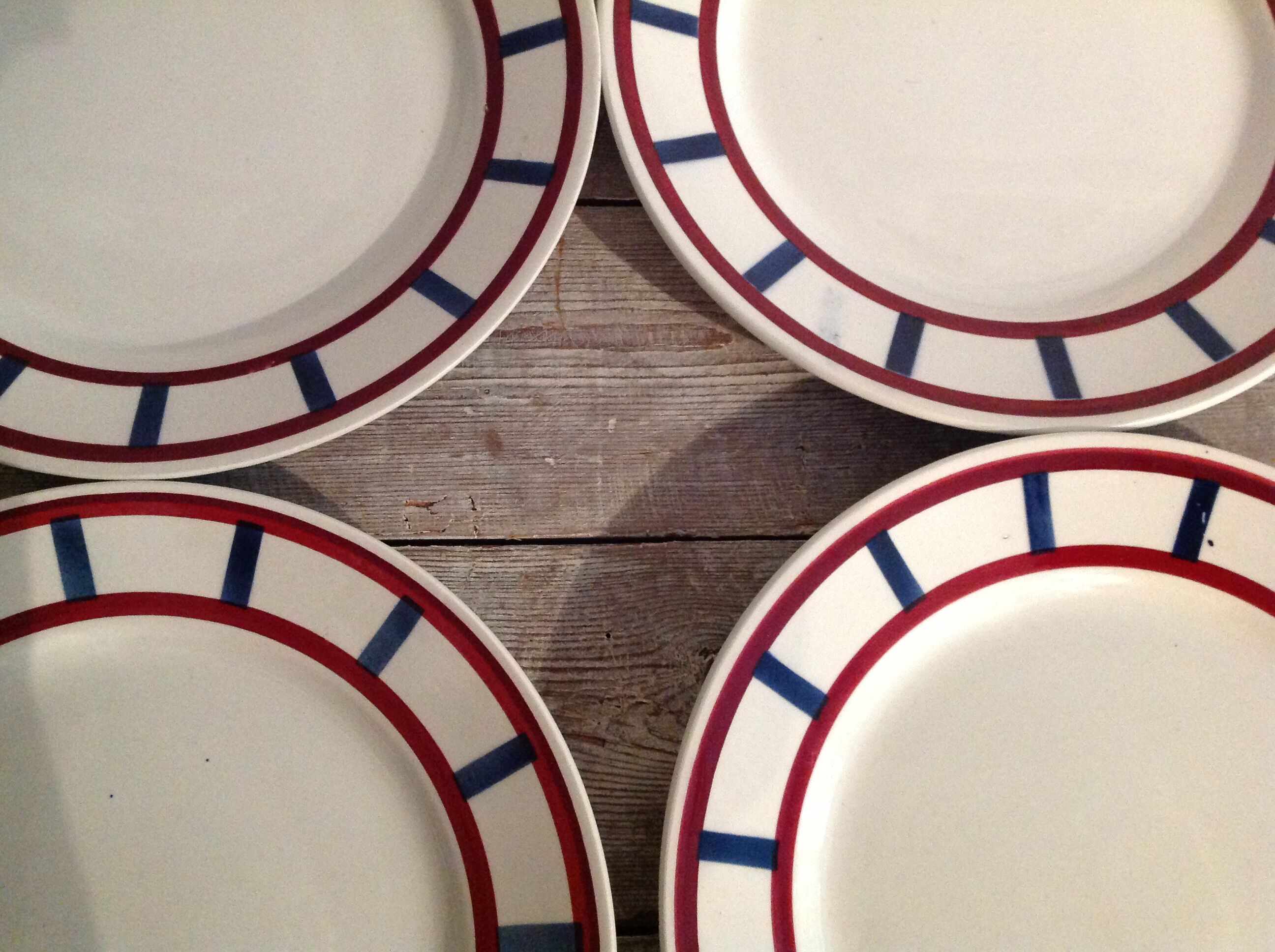 Series of 10 dessert plates